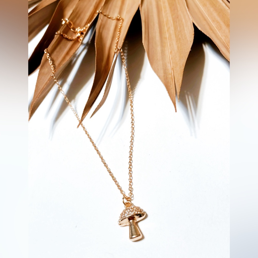Mushroom necklace #909 - Picture 2 of 3
